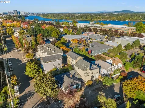 6636 S Virginia Avenue Portland OR 97239