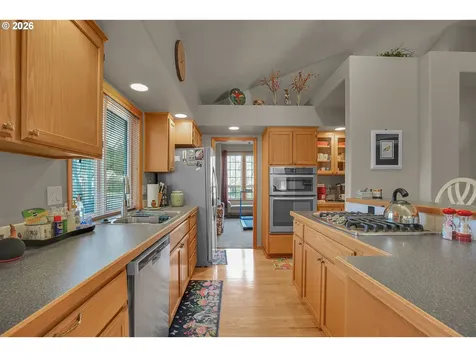 6134 SE Sigrid Street Hillsboro OR 97123