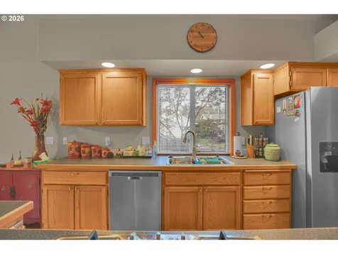 6134 SE Sigrid Street Hillsboro OR 97123