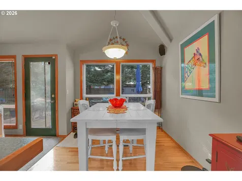 6134 SE Sigrid Street Hillsboro OR 97123