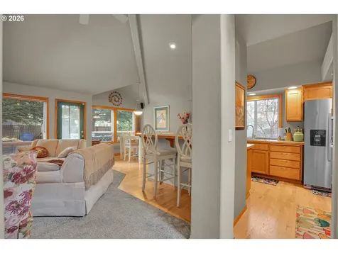 6134 SE Sigrid Street Hillsboro OR 97123