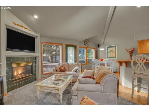 6134 SE Sigrid Street Hillsboro OR 97123