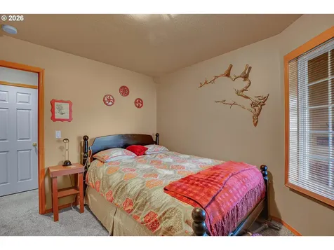 6134 SE Sigrid Street Hillsboro OR 97123