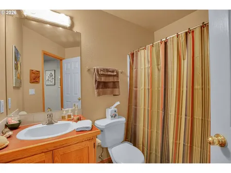 6134 SE Sigrid Street Hillsboro OR 97123