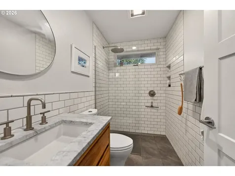 827 SW Gilson Street Mcminnville OR 97128