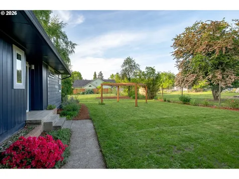 827 SW Gilson Street Mcminnville OR 97128