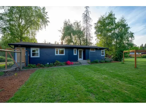 827 SW Gilson Street Mcminnville OR 97128