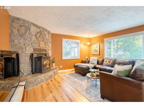 69437 E Vine Maple Drive Rhododendron OR 97049
