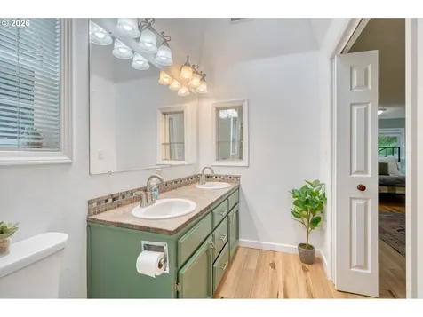 69437 E Vine Maple Drive Rhododendron OR 97049