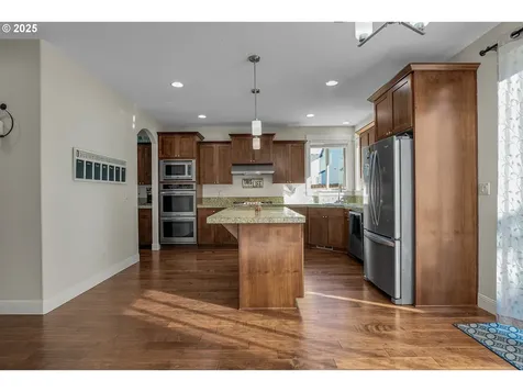4024 SW Brixton Avenue Gresham OR 97080