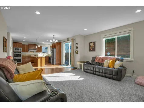 4024 SW Brixton Avenue Gresham OR 97080