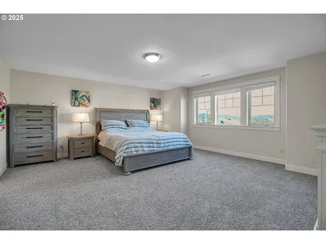 4024 SW Brixton Avenue Gresham OR 97080