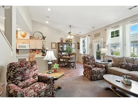 14343 SE Oregon Trail Drive Clackamas OR 97015