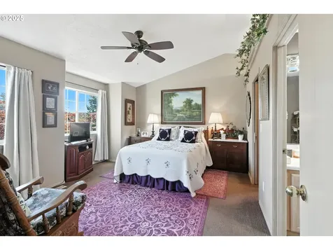 14343 SE Oregon Trail Drive Clackamas OR 97015