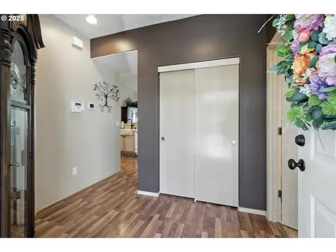 14343 SE Oregon Trail Drive Clackamas OR 97015