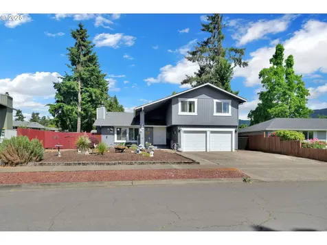 523 65th Street Springfield OR 97478