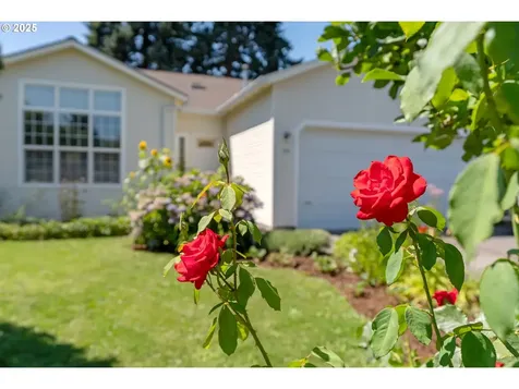 796 Street Charles Place Road Hood River OR 97031