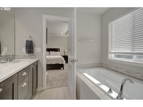 1709 NE 172nd Street Ridgefield WA 98642