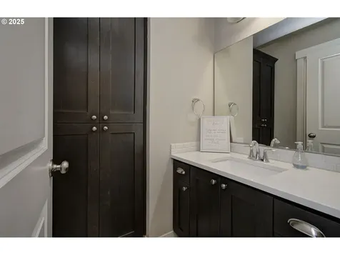 1709 NE 172nd Street Ridgefield WA 98642