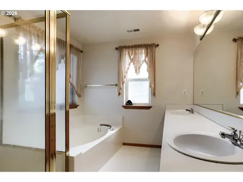 428 SE 10th Street Troutdale OR 97060