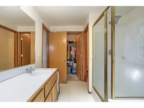 428 SE 10th Street Troutdale OR 97060