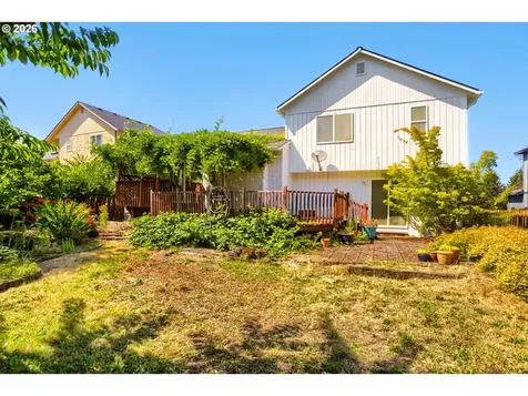 428 SE 10th Street Troutdale OR 97060