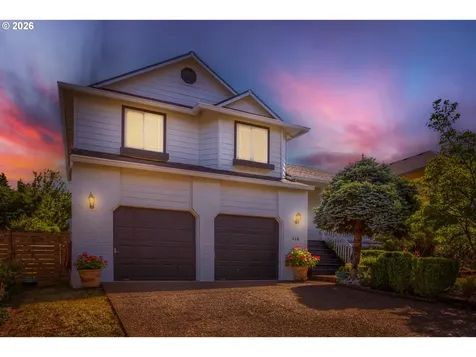 428 SE 10th Street Troutdale OR 97060