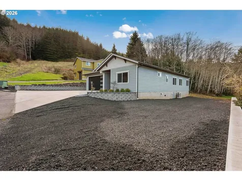 905 Bellevue Drive Reedsport OR 97467
