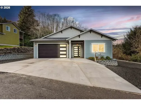 905 Bellevue Drive Reedsport OR 97467