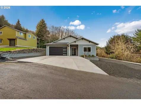905 Bellevue Drive Reedsport OR 97467
