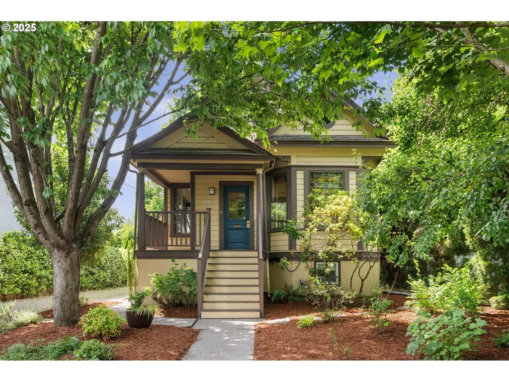 2664 NW Thurman Street Portland OR 97210