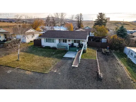 1225 B Street Fossil OR 97830