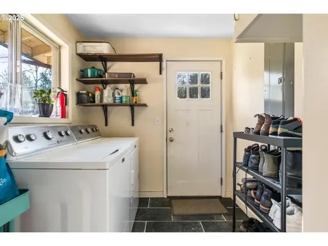 12718 SE Knapp Street Portland OR 97236