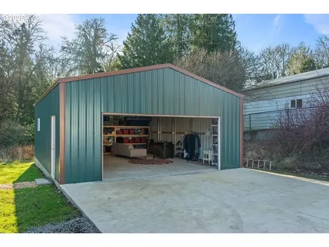 12718 SE Knapp Street Portland OR 97236