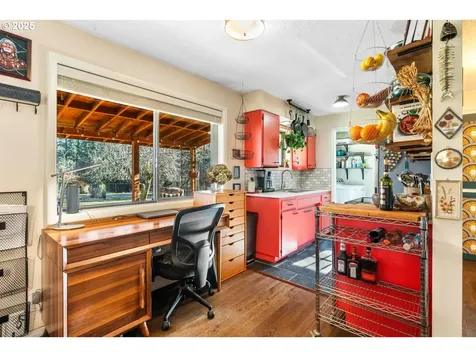 12718 SE Knapp Street Portland OR 97236