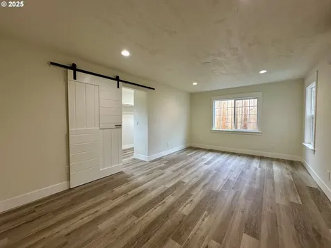 563 Oak Terrace Sutherlin OR 97479