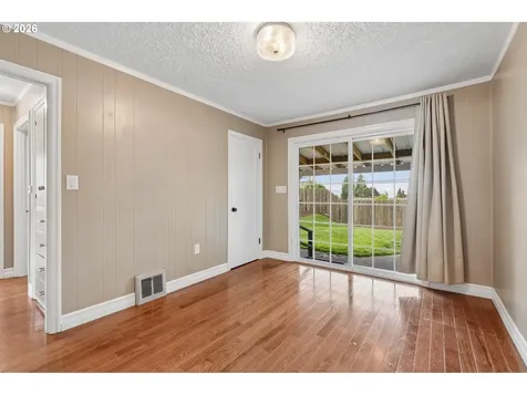 4204 NW Fir Street Vancouver WA 98660