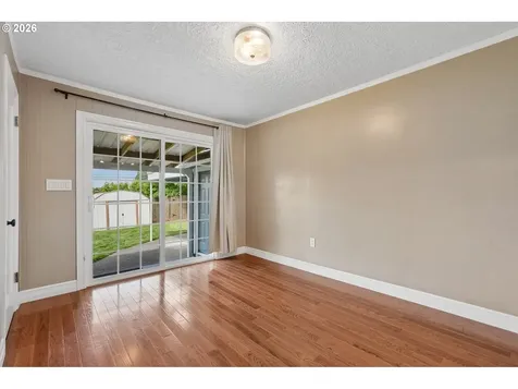 4204 NW Fir Street Vancouver WA 98660