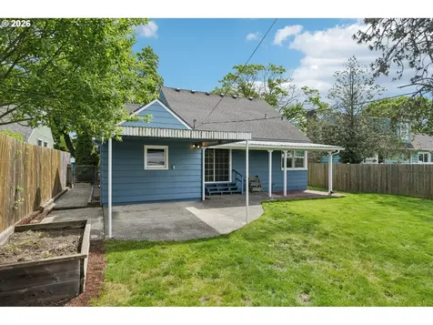 4204 NW Fir Street Vancouver WA 98660