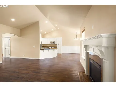 1078 SW Coral Street Junction City OR 97448