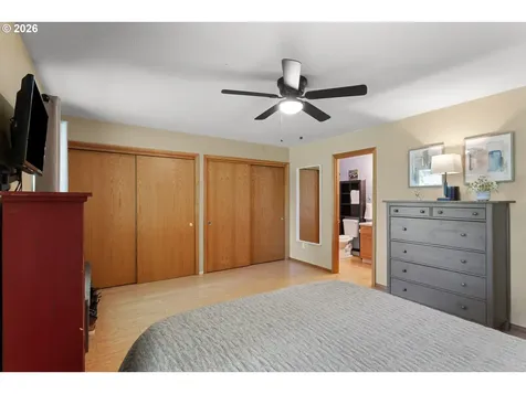1327 G Street Washougal WA 98671