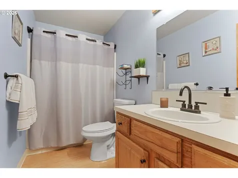 1327 G Street Washougal WA 98671