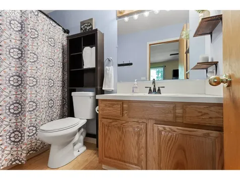 1327 G Street Washougal WA 98671