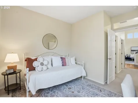 15971 NW Trakehner Way Portland OR 97229