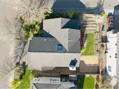 15971 NW Trakehner Way Portland OR 97229
