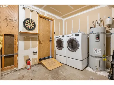 260 7th Court Washougal WA 98671