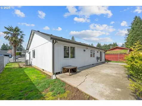 260 7th Court Washougal WA 98671