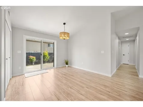 260 7th Court Washougal WA 98671