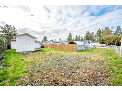 1002 N 10th Avenue Kelso WA 98626