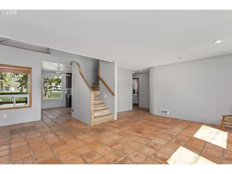 295 Kangas Road Toledo WA 98591